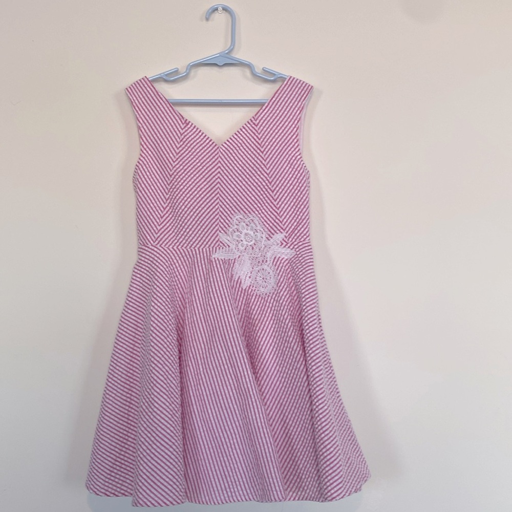 Rare Editions casual girls dress. Size 8. Pink and white stripes.